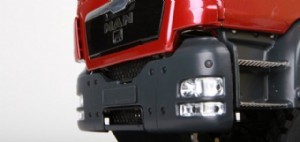 SCALEART 1/14.5 MAN TGS  前保險